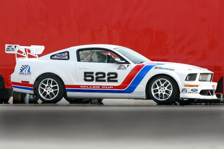  Ford Mustang Racing FR500S 2007 года  (фото 30 из 34)
